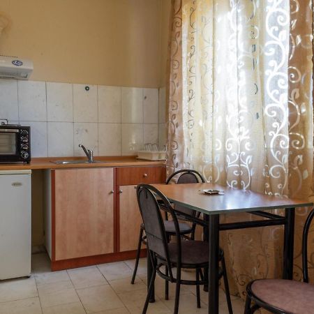 Estia Aparthotel Orestiada Exteriör bild