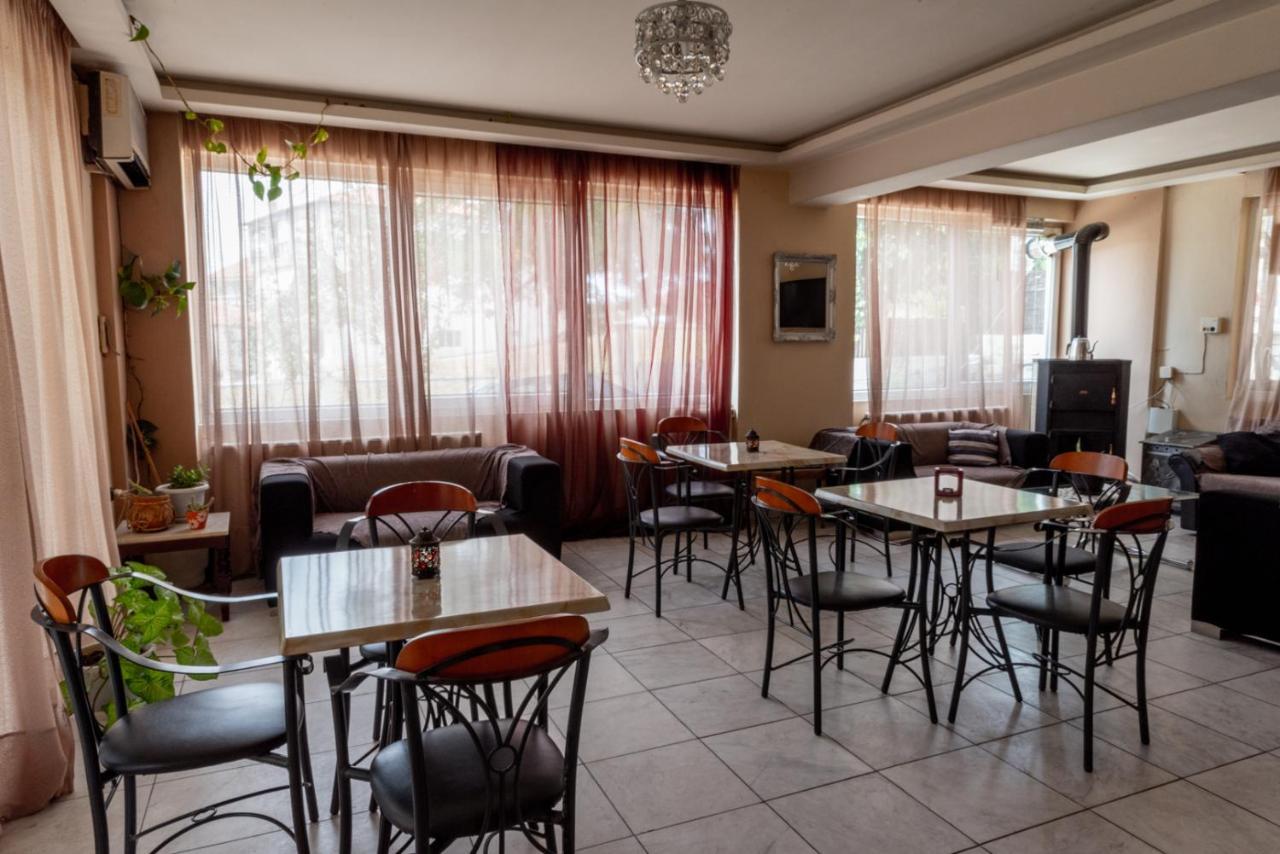 Estia Aparthotel Orestiada Exteriör bild