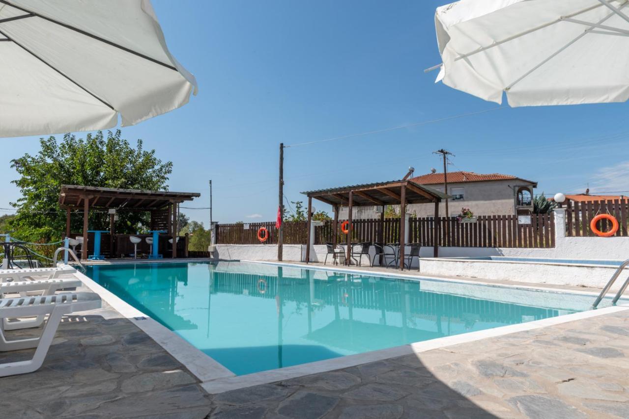 Estia Aparthotel Orestiada Exteriör bild